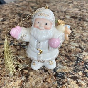 Lenox Santa ornament 2000